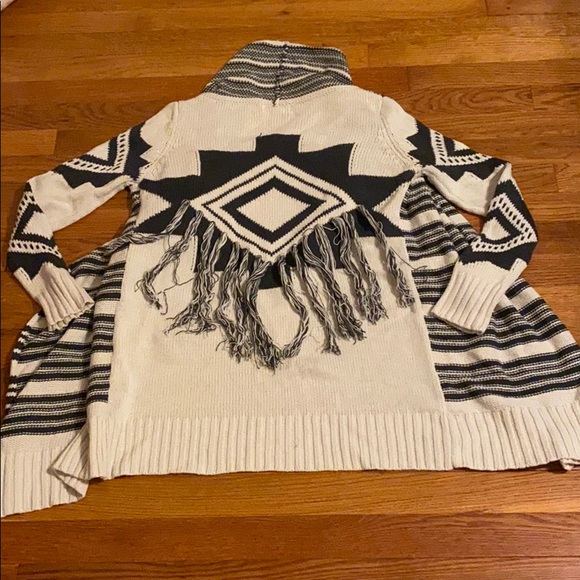 PJ Salvage Fringe Cardigan - Picture 2 of 3